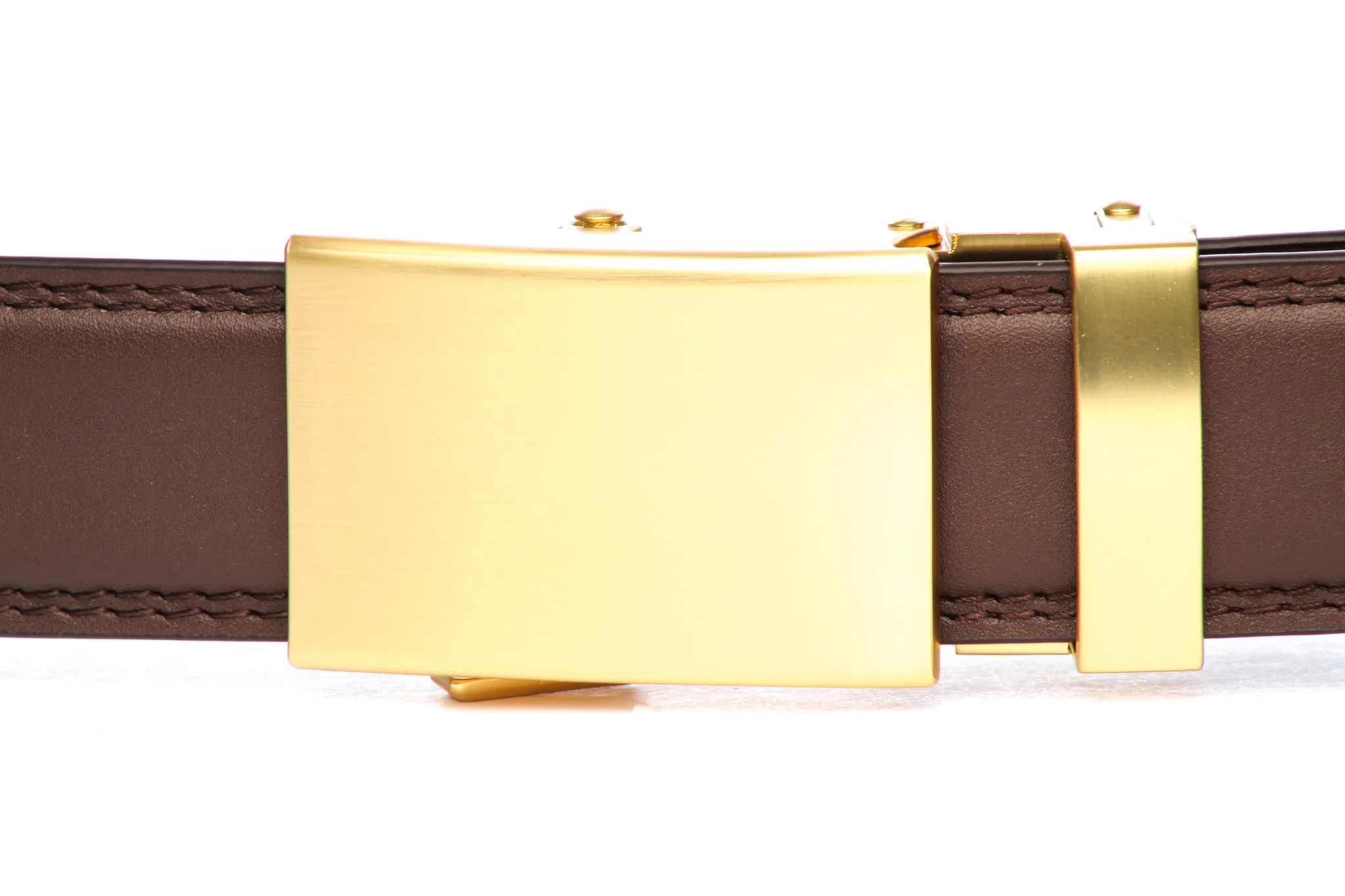 1.25" Classic Buckle in Matte Gold - Image 3