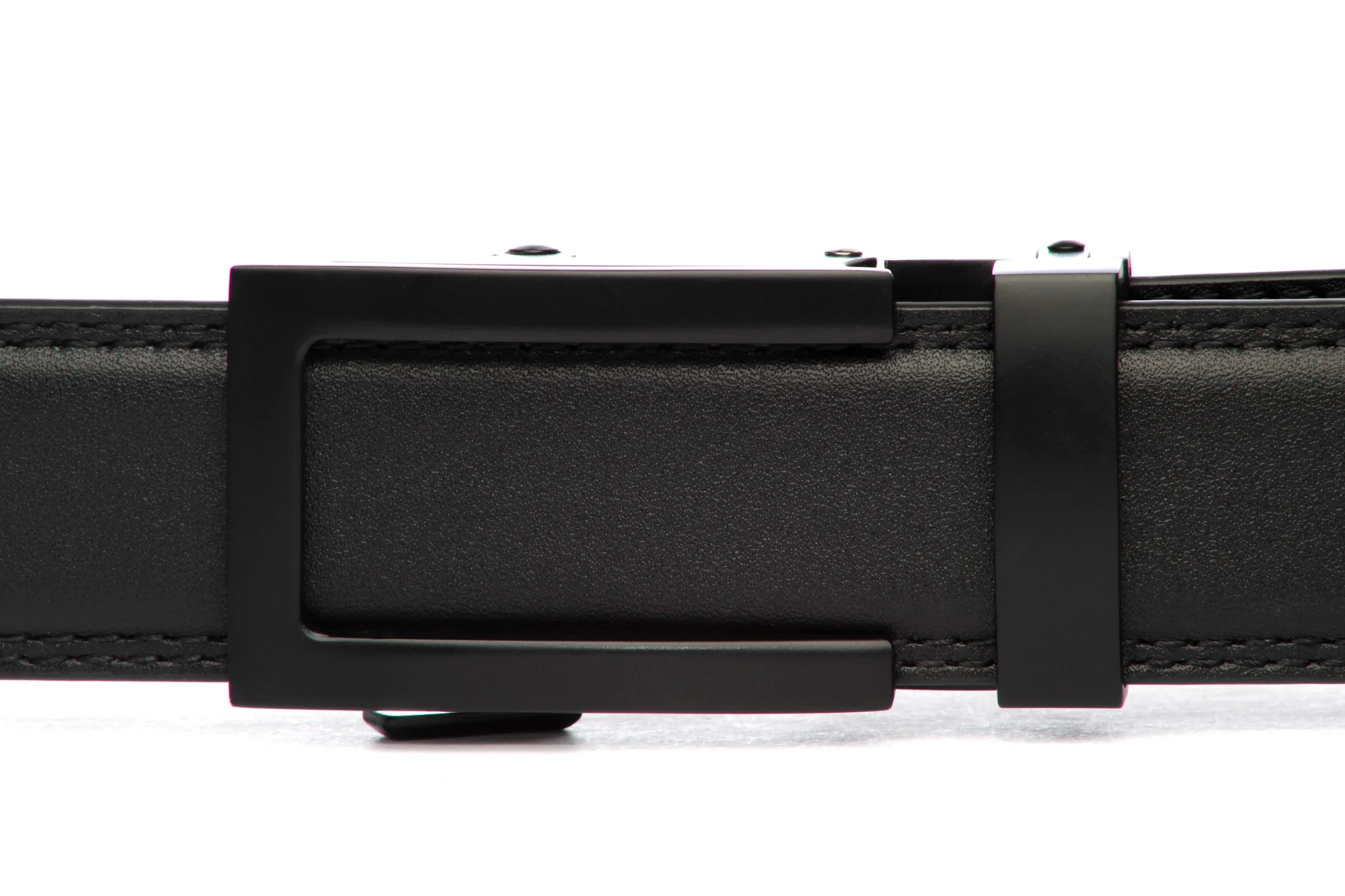 1.25" Traditional Buckle in Black - Image 7