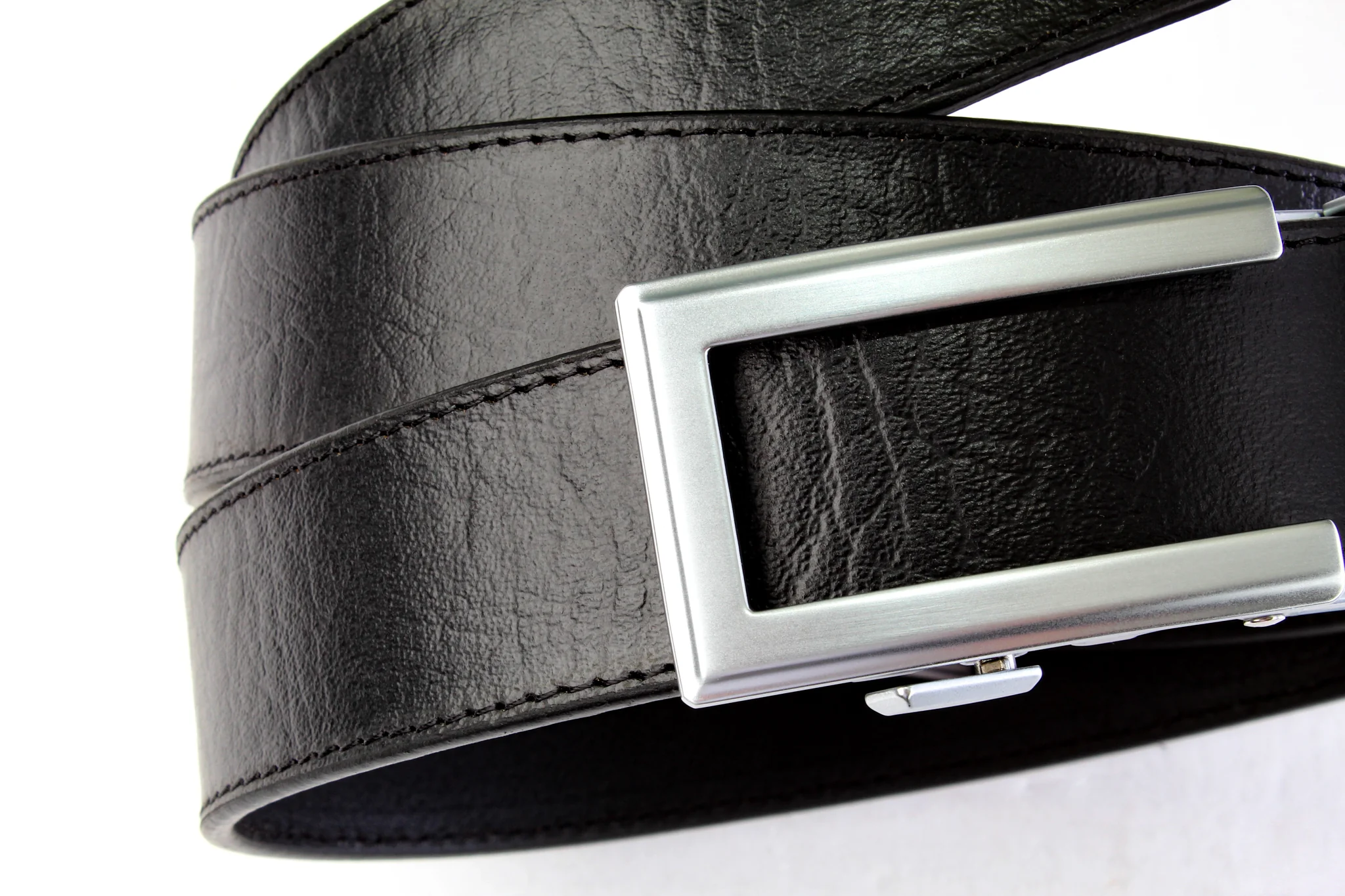 1.5" Black Buffalo Vegetable Tanned Leather w/Traditional in Silver Buckle - Image 8