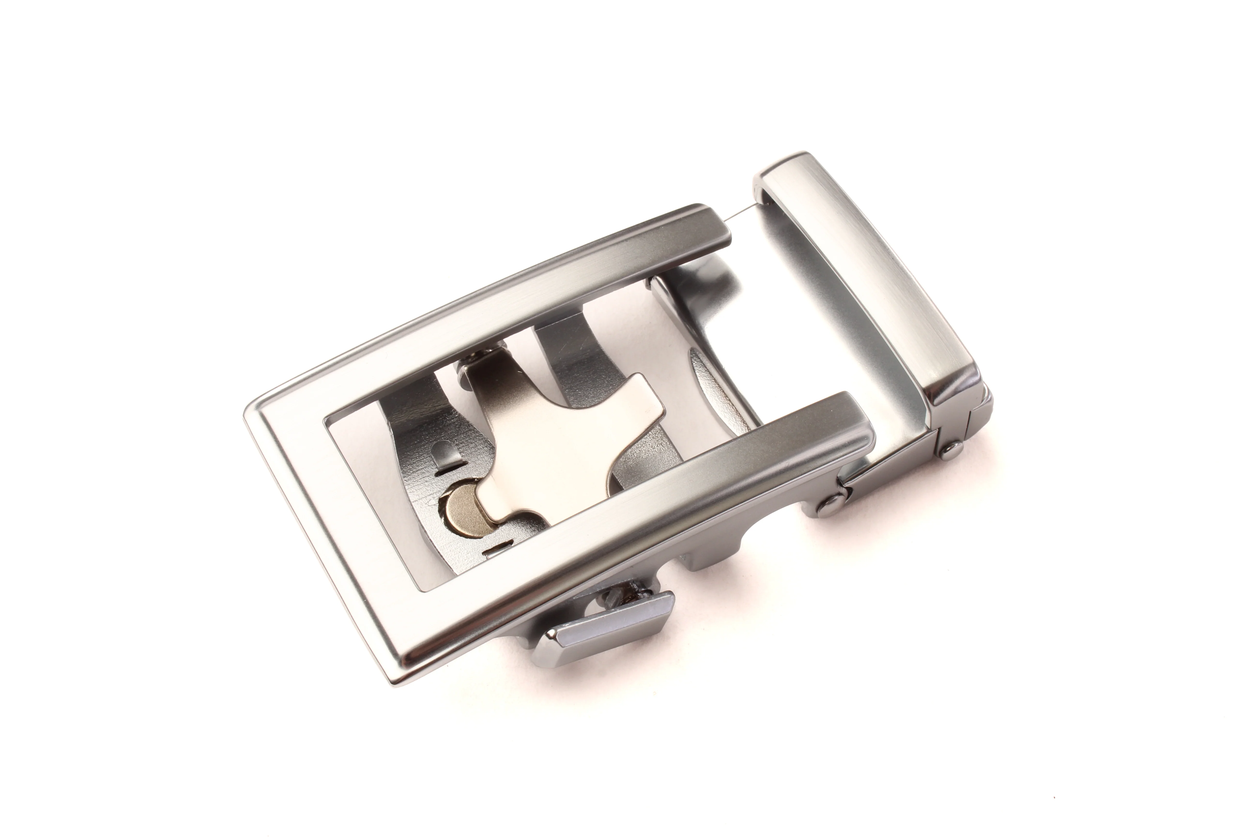 1.5" Brown Buffalo Vegetable Tanned Leather w/Traditional in Silver Buckle - Image 2