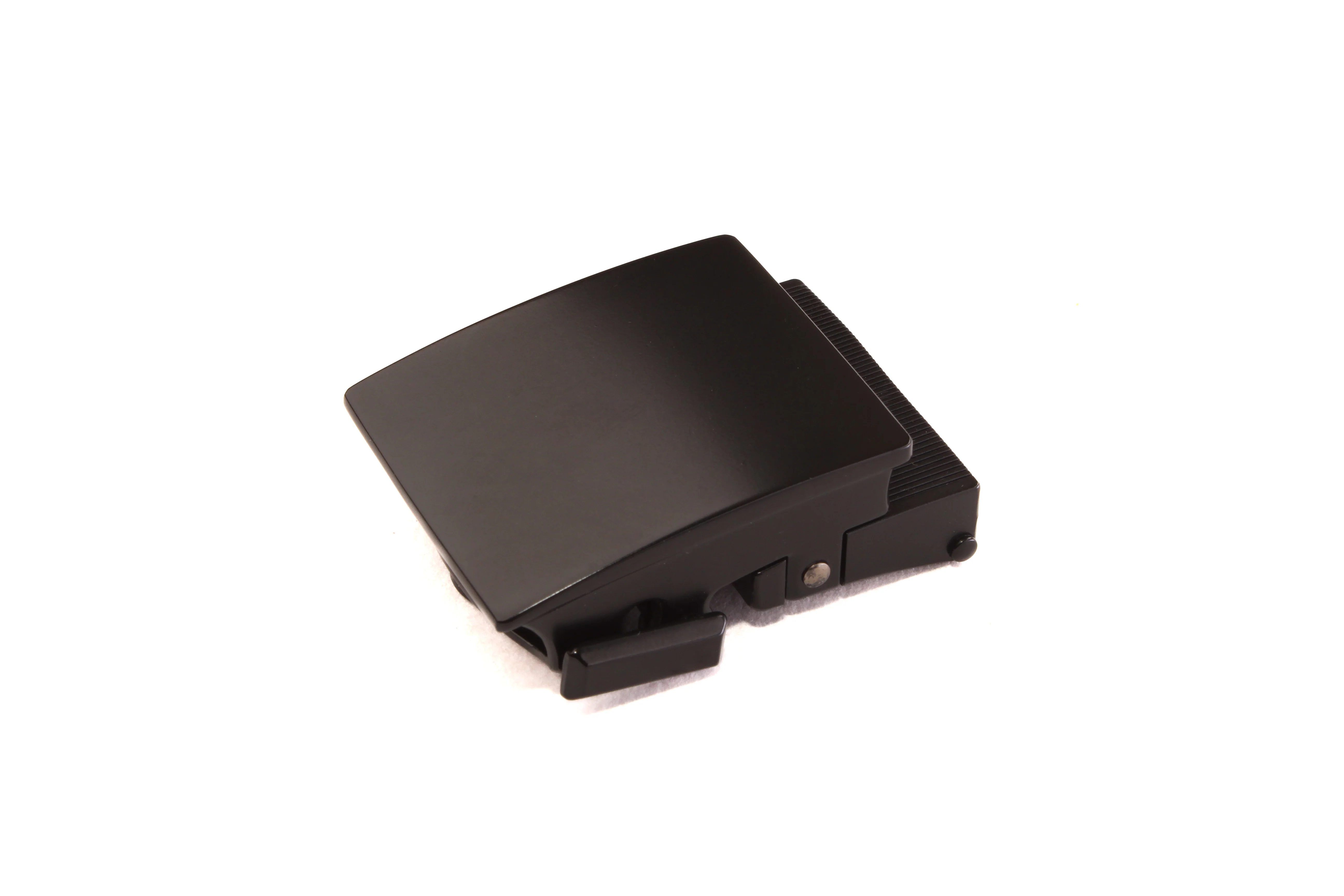 1.5" Compact Classic Buckle in Black