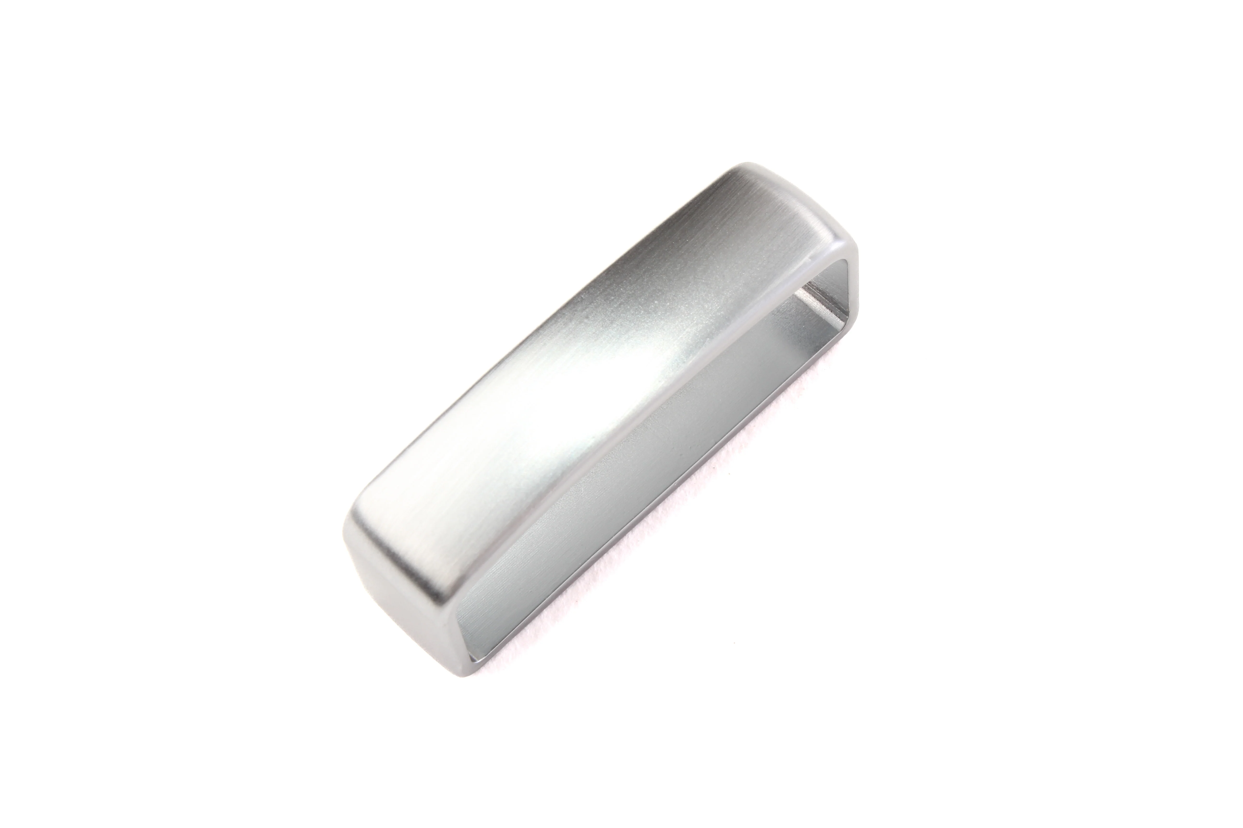 1.5” Metal Loop in Silver - Image 5