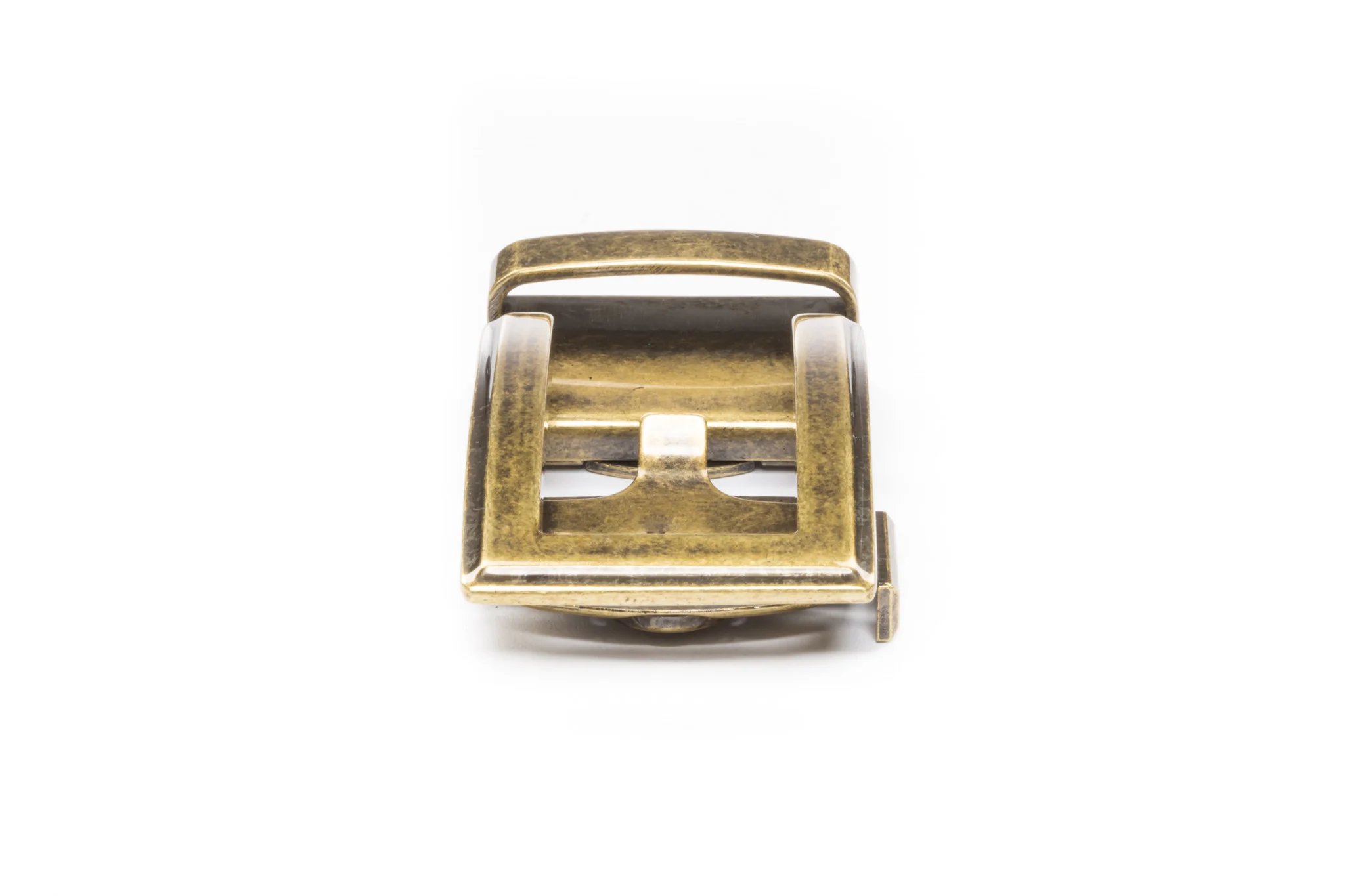 1.5" Traditional Buckle in Antiqued Gold - Image 4